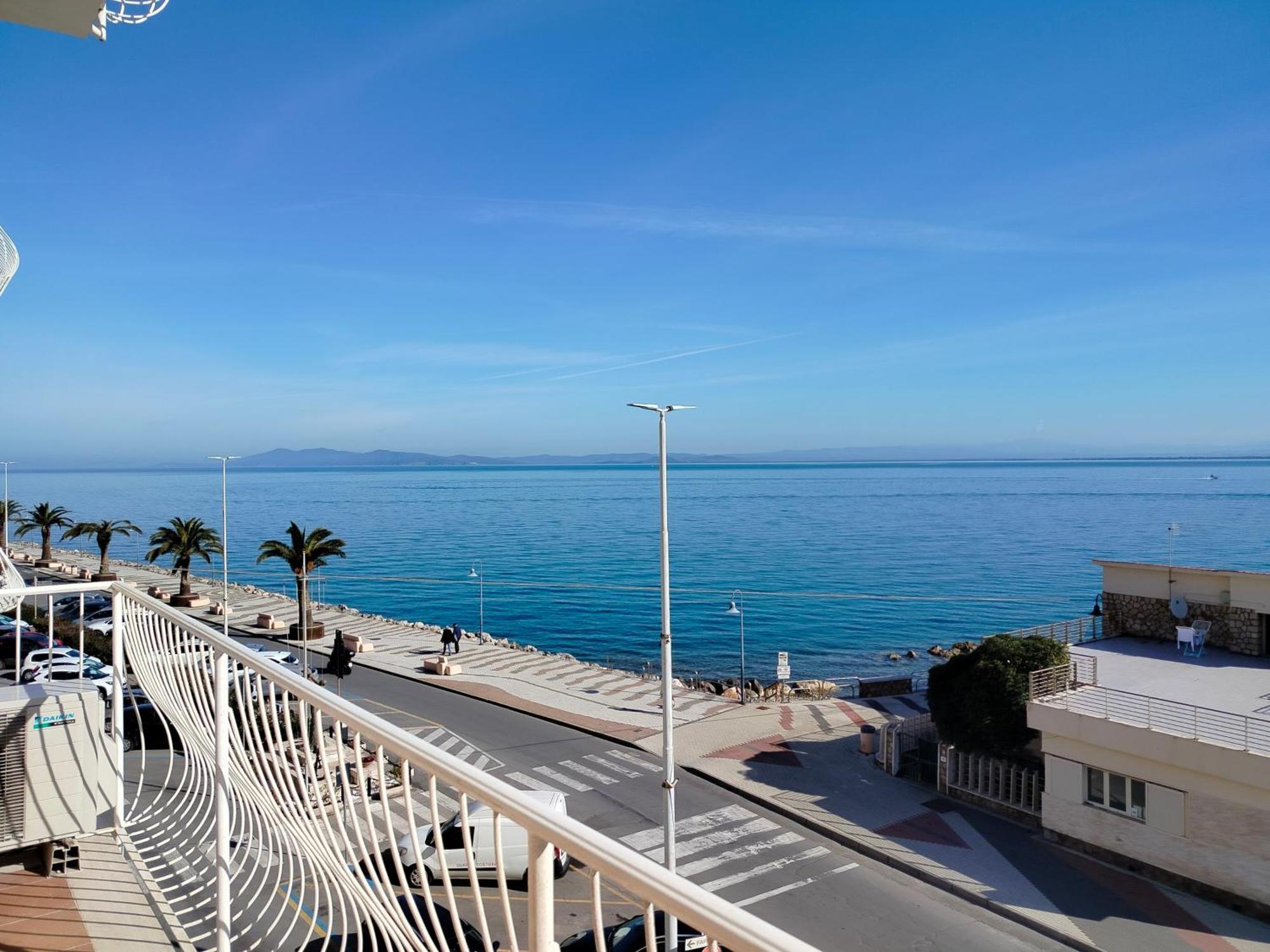 Апартаменти Casa La Marinella Sul Porto Порто-Санто-Стефано Екстер'єр фото