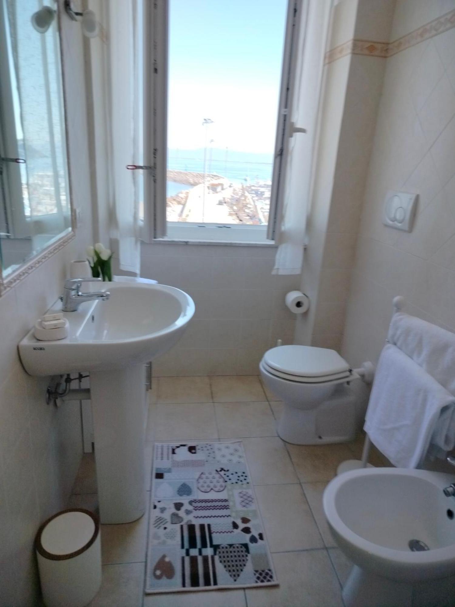 Апартаменти Casa La Marinella Sul Porto Порто-Санто-Стефано Екстер'єр фото